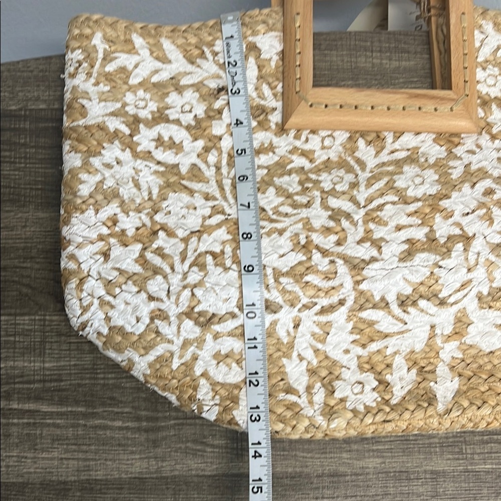 Antik Kraft | XL Jute Tote Bag ⚜️ w/ Wooden Handles - Picture 9 of 11